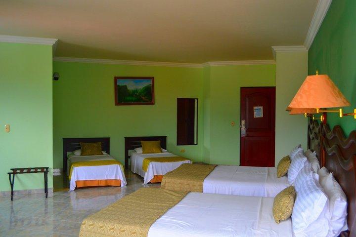 Casa Morales Hotel Internacional Y Centro De Convenciones Ibagué Dış mekan fotoğraf Deluxe Room