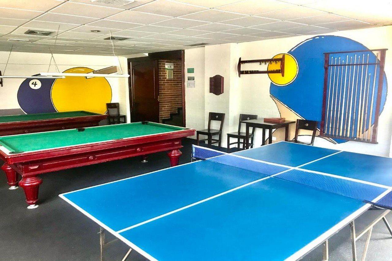Casa Morales Hotel Internacional Y Centro De Convenciones Ibagué Dış mekan fotoğraf Table tennis tables at the hostel