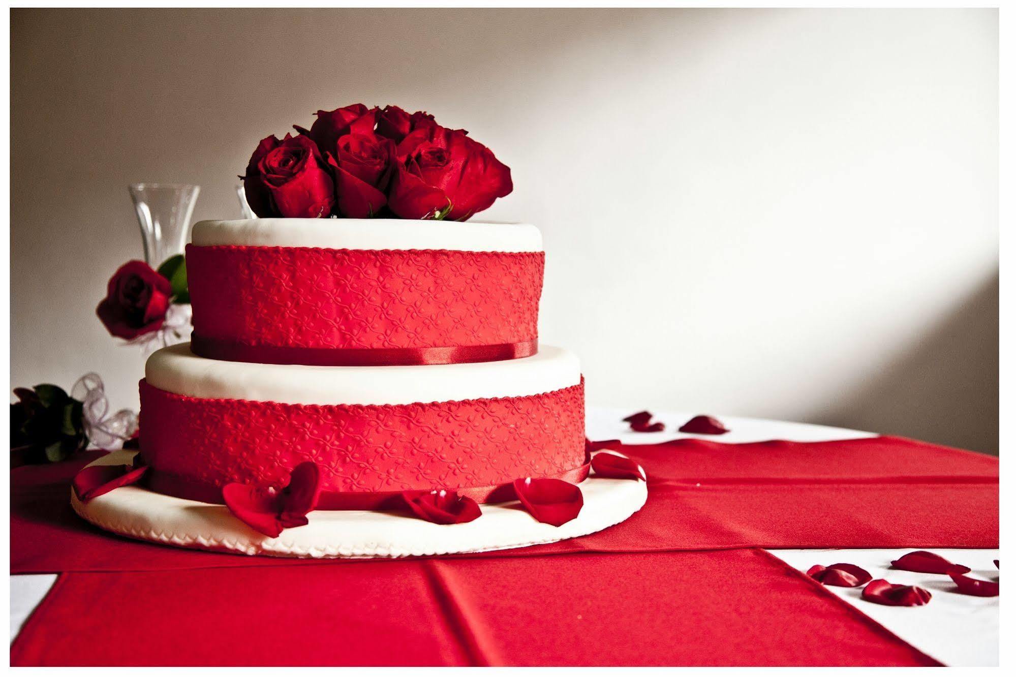Casa Morales Hotel Internacional Y Centro De Convenciones Ibagué Dış mekan fotoğraf A wedding cake
